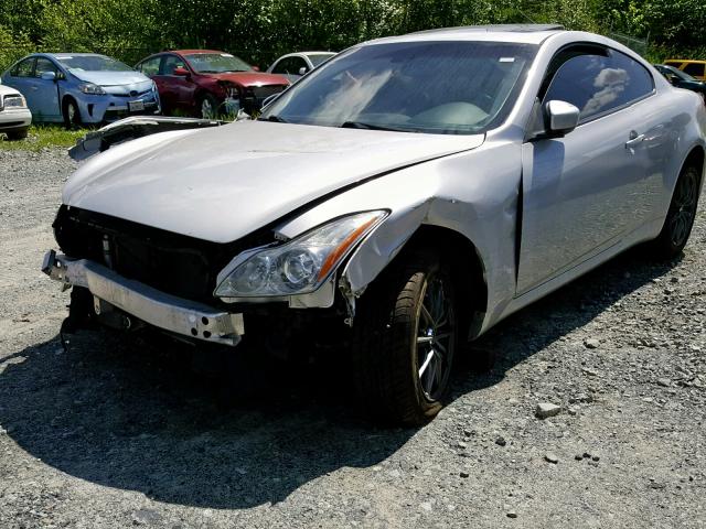 JN1CV6EL1AM150135 - 2010 INFINITI G37 SILVER photo 2