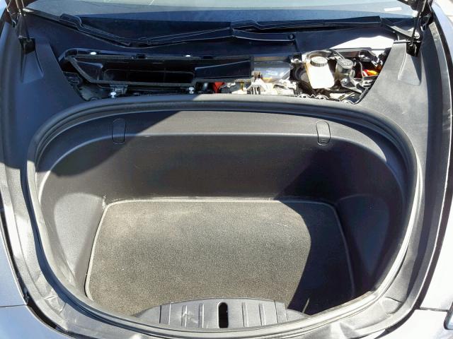 5YJ3E1EA4JF024116 - 2018 TESLA MODEL 3 Серый фото 7