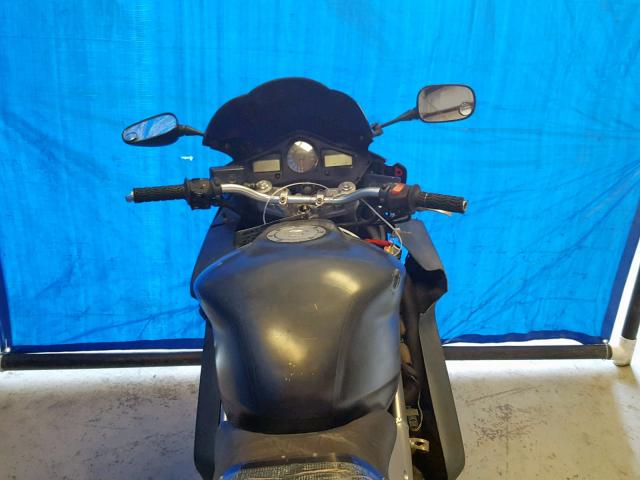 JH2RC46143M500088 - 2003 HONDA VFR800 BLACK photo 3