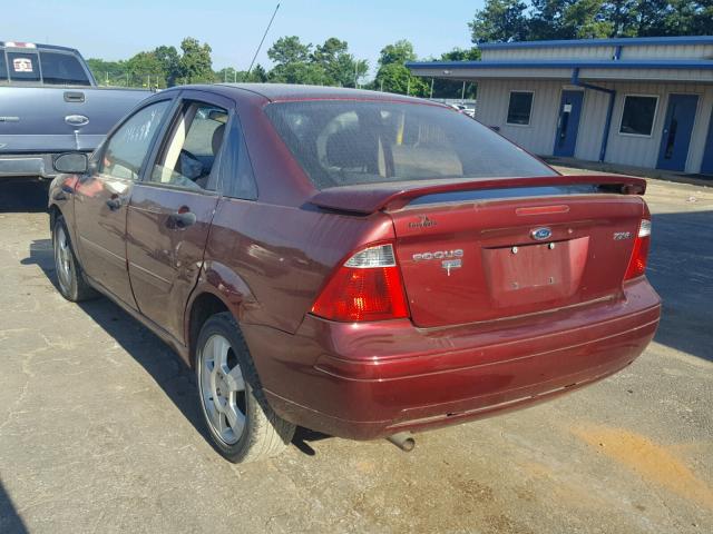 1FAHP34N26W136048 - 2006 FORD FOCUS ZX4 MAROON photo 3