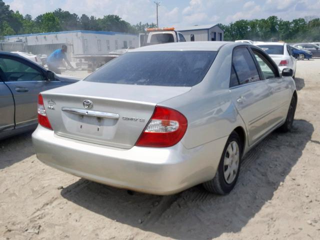 4T1BE32K42U060851 - 2002 TOYOTA CAMRY LE GRAY photo 4