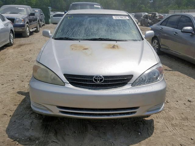 4T1BE32K42U060851 - 2002 TOYOTA CAMRY LE GRAY photo 9