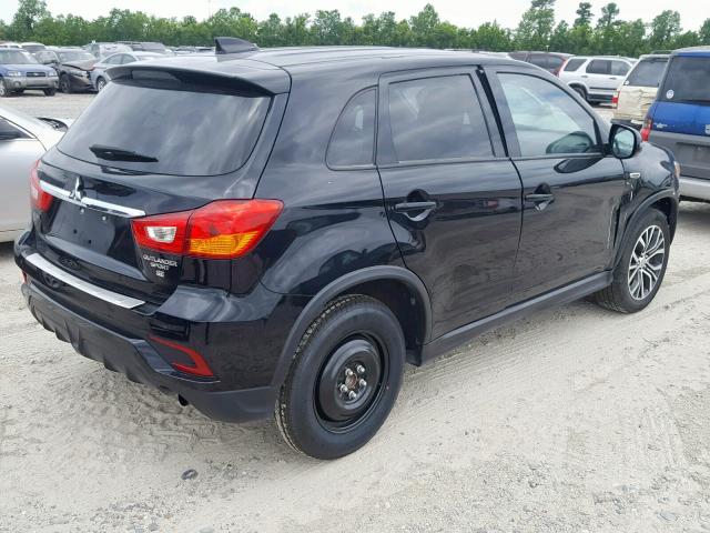 JA4AP3AW0JZ027159 - 2018 MITSUBISHI OUTLANDER BLACK photo 4