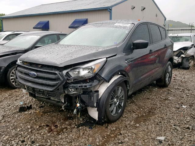 1FMCU0F76JUB39545 - 2018 FORD ESCAPE S GRAY photo 2