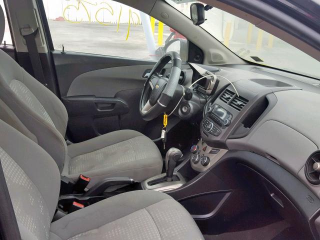 1G1JA6SH0C4109782 - 2012 CHEVROLET SONIC LS BLACK photo 5