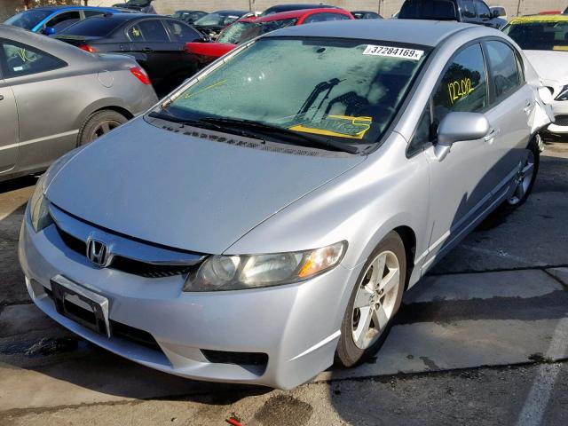 2HGFA15689H338296 - 2009 HONDA CIVIC LX-S Gümüş foto 2