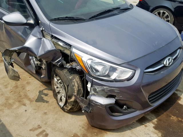 KMHCT5AE5HU307384 - 2017 HYUNDAI ACCENT SE GRAY photo 9