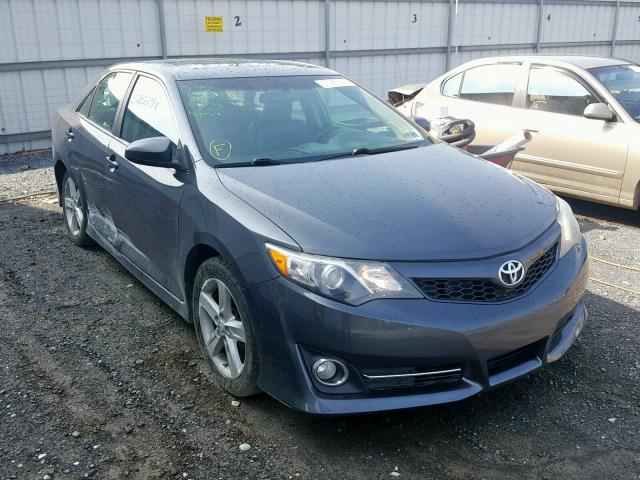 4T1BF1FK6CU605476 - 2012 TOYOTA CAMRY BASE GRAY photo 1