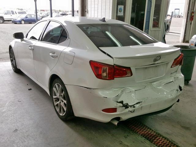 JTHBF5C23B5154496 - 2011 LEXUS IS 250 WHITE photo 3