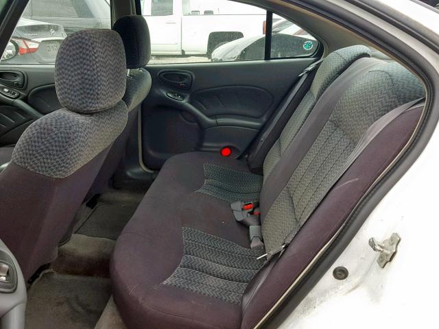 1G2NF52E34M586917 - 2004 PONTIAC GRAND AM S WHITE photo 6