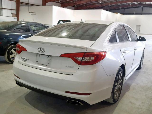 5NPE34AF1FH027596 - 2015 HYUNDAI SONATA SPO WHITE photo 4