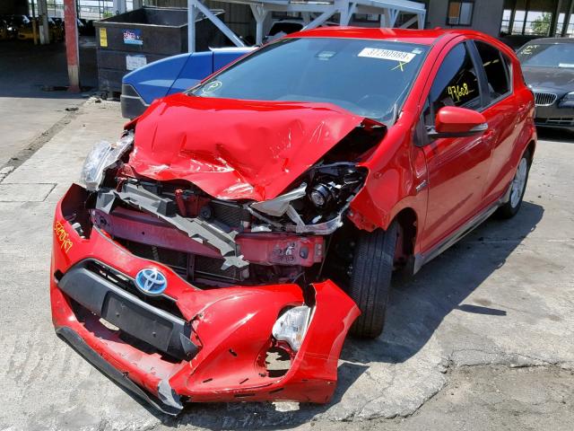 JTDKDTB30H1597775 - 2017 TOYOTA PRIUS C RED photo 2