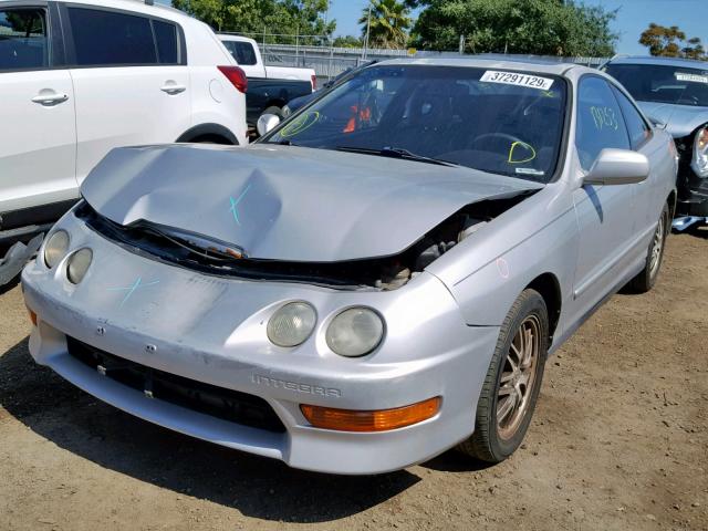 JH4DC4469YS009924 - 2000 ACURA INTEGRA GS GRAY photo 2