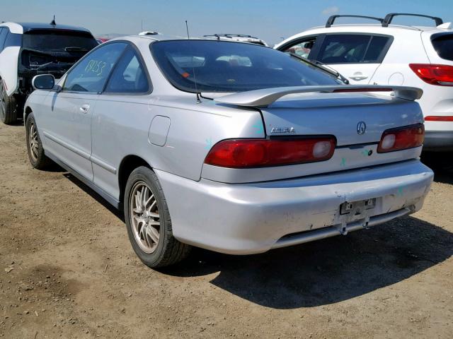 JH4DC4469YS009924 - 2000 ACURA INTEGRA GS GRAY photo 3