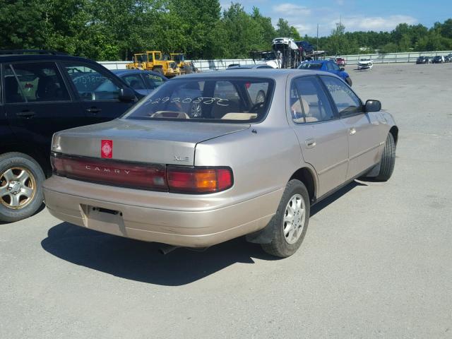 JT2SK13E1R0268481 - 1994 TOYOTA CAMRY XLE BROWN photo 4