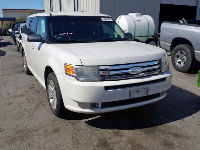 2FMGK5BC4BBD35062 - 2011 FORD FLEX SE WHITE photo 1