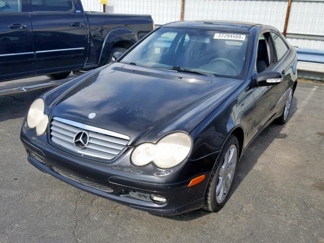 WDBRN47J12A364602 - 2002 MERCEDES-BENZ C 230K SPO BLACK photo 2