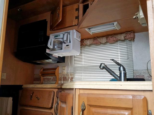 1UJCJ02R331K40082 - 2003 JAYCO DESIGNER  WHITE photo 6