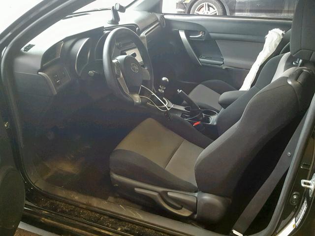 JTKJF5C74GJ021729 - 2016 TOYOTA SCION TC შავი ფოტო 5