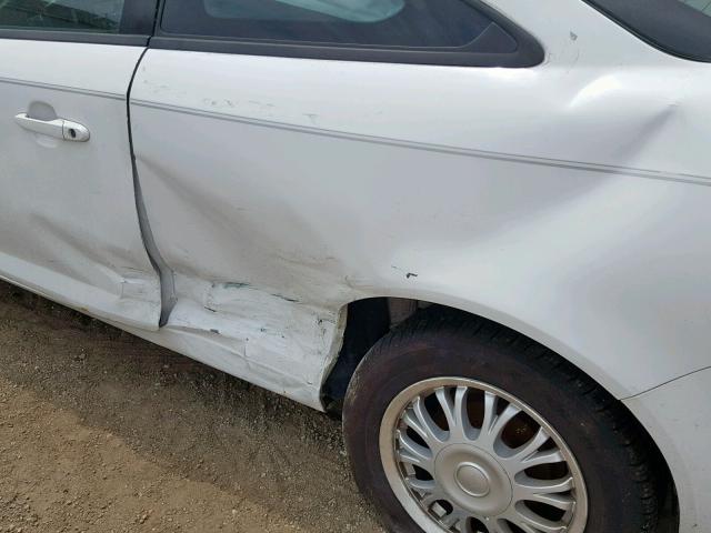 1G2AS18H297124844 - 2009 PONTIAC G5 WHITE photo 9