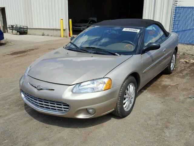 1C3EL55R02N315571 - 2002 CHRYSLER SEBRING LX BEIGE photo 2