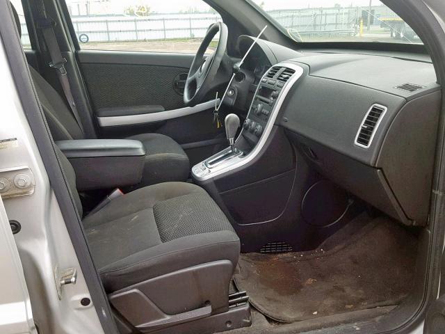 2CKDL33F996206750 - 2009 PONTIAC TORRENT SILVER photo 5