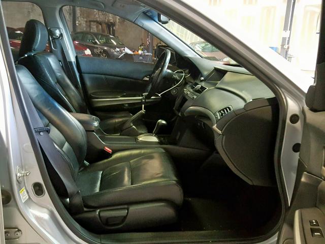 1HGCP2F85AA036507 - 2010 HONDA ACCORD EXL SILVER photo 5