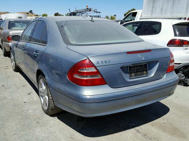 WDBUF56J76A960771 - 2006 MERCEDES-BENZ E 350 BLUE photo 3