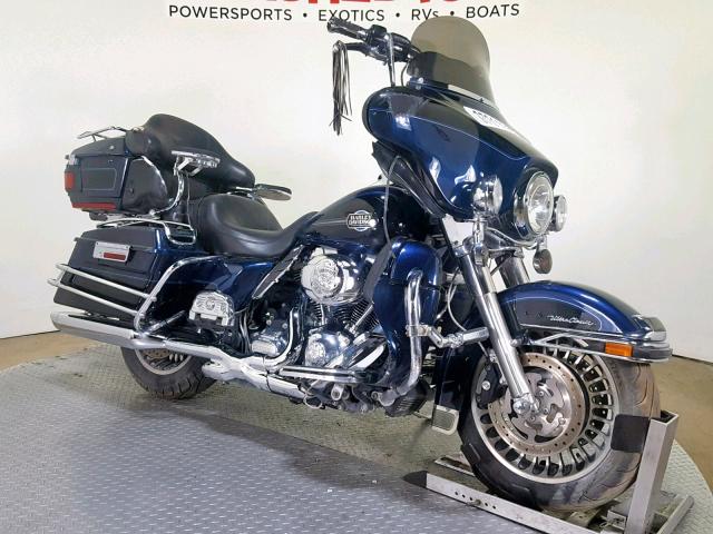 1HD1FCM12DB649301 - 2013 HARLEY-DAVIDSON FLHTCU ULT BLUE photo 2