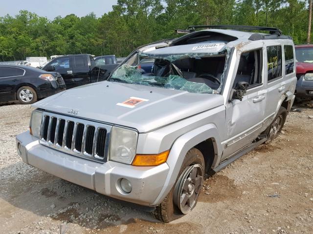 1J8HH48K07C574138 - 2007 JEEP COMMANDER SILVER photo 2