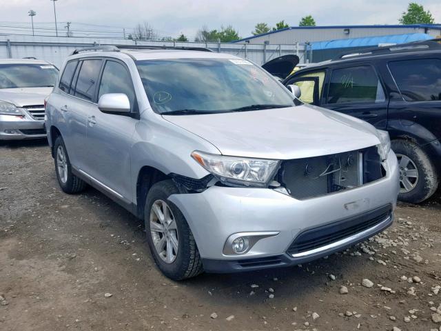 5TDZK3EH9CS072964 - 2012 TOYOTA HIGHLANDER SILVER photo 1