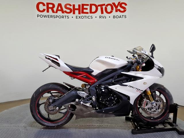 SMTA02YKXEJ646123 - 2014 TRIUMPH MOTORCYCLE DAYTONA 67 WHITE photo 1