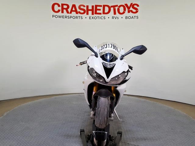 SMTA02YKXEJ646123 - 2014 TRIUMPH MOTORCYCLE DAYTONA 67 WHITE photo 3