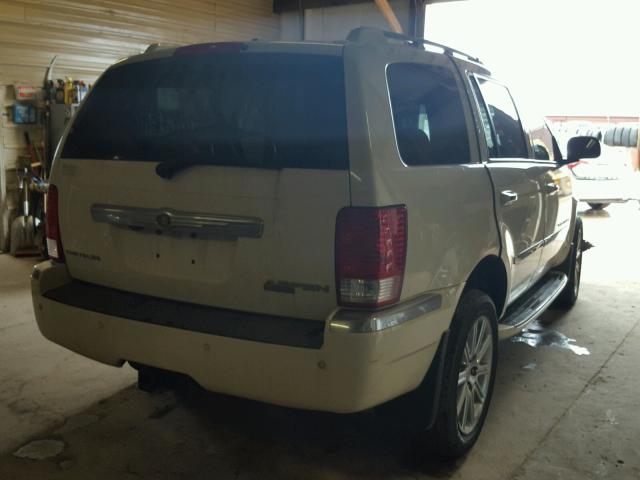 1A8HW58T29F709724 - 2009 CHRYSLER ASPEN LIMI CREAM photo 4