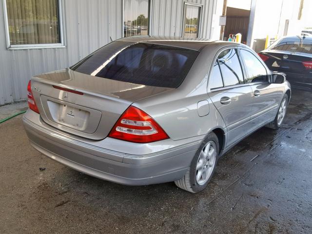 WDBRF61J73A512030 - 2003 MERCEDES-BENZ C 240 GRAY photo 4