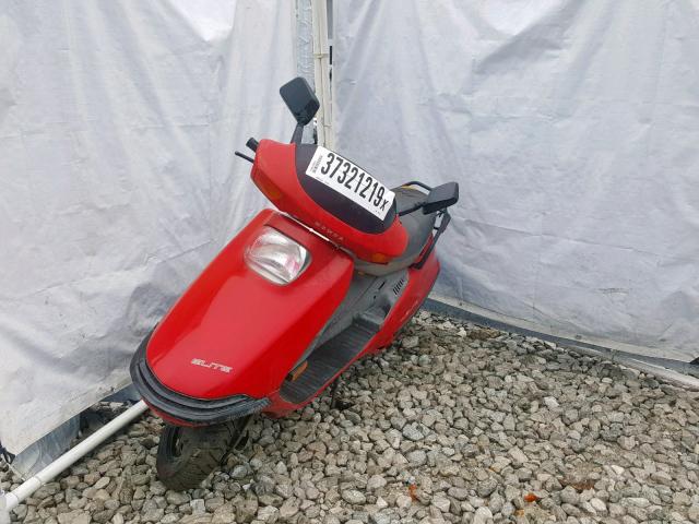 JH2KF0102HK209107 - 1987 HONDA CH150 RED photo 2