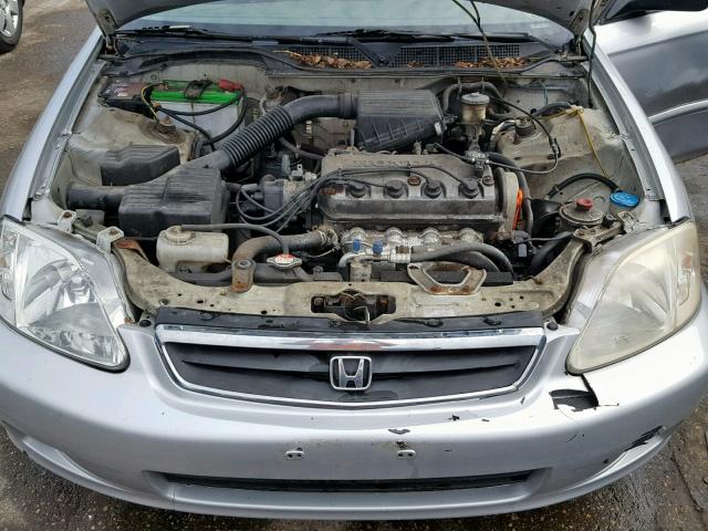 2HGEJ6619XH595282 - 1999 HONDA CIVIC BASE SILVER photo 7