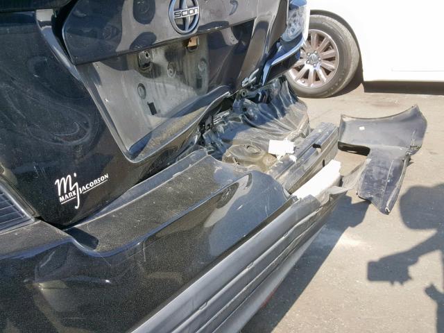 JTKJF5C79FJ001832 - 2015 TOYOTA SCION TC შავი ფოტო 9