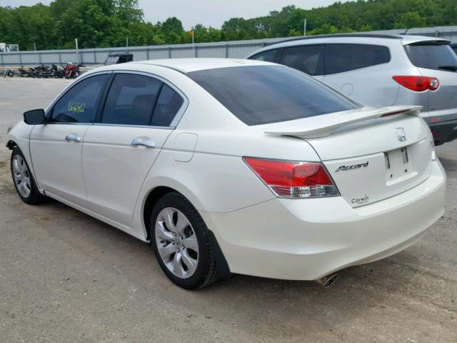 1HGCP36848A040645 - 2008 HONDA ACCORD EXL WHITE photo 3