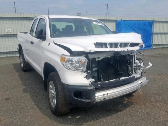 5TFUM5F11HX069723 - 2017 TOYOTA TUNDRA DOU WHITE photo 1