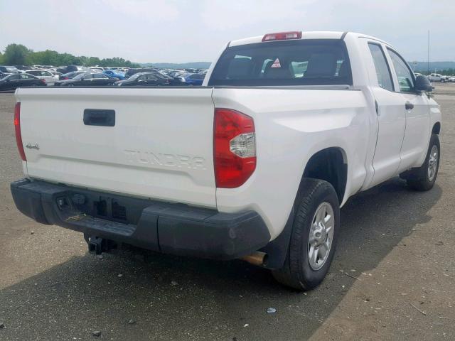 5TFUM5F11HX069723 - 2017 TOYOTA TUNDRA DOU WHITE photo 4