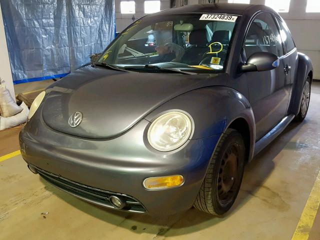 3VWCK21C44M411011 - 2004 VOLKSWAGEN NEW BEETLE GRAY photo 2