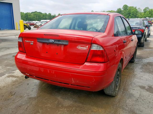 1FAFP34N17W285804 - 2007 FORD FOCUS ZX4 RED photo 4