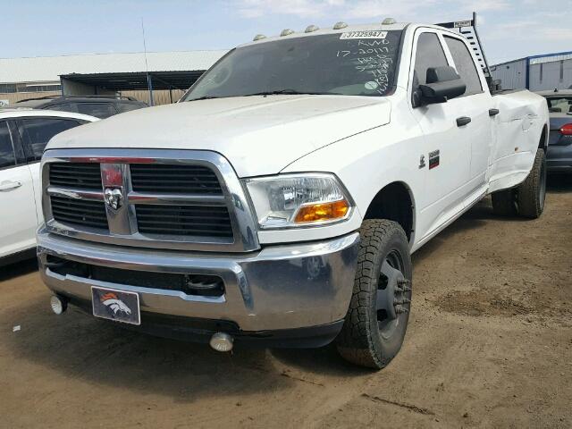 3D73Y4CL0BG551195 - 2011 DODGE RAM 3500 WHITE photo 2