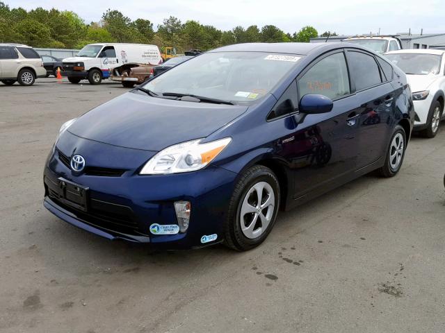 JTDKN3DU8F1910216 - 2015 TOYOTA PRIUS BLUE photo 2