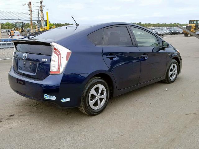 JTDKN3DU8F1910216 - 2015 TOYOTA PRIUS BLUE photo 4