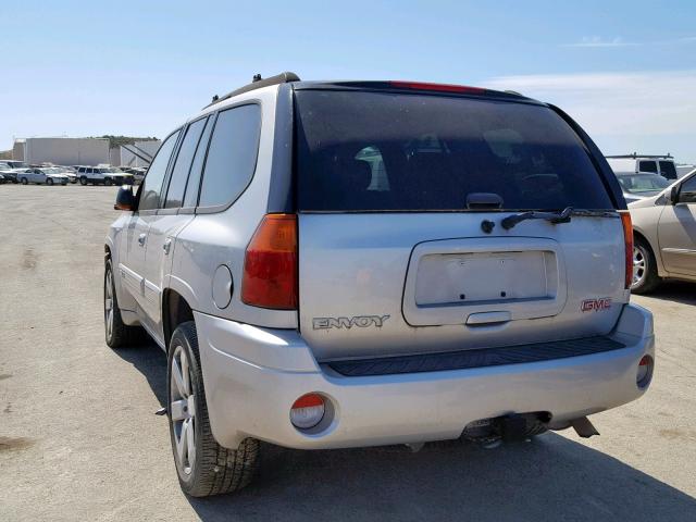 1GKDT13S342393972 - 2004 GMC ENVOY SILVER photo 3