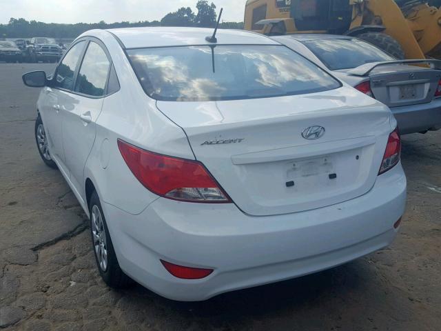 KMHCT4AE4GU070380 - 2016 HYUNDAI ACCENT SE WHITE photo 3