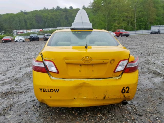 4T1BB46K99U104443 - 2009 TOYOTA CAMRY HYBR YELLOW photo 9