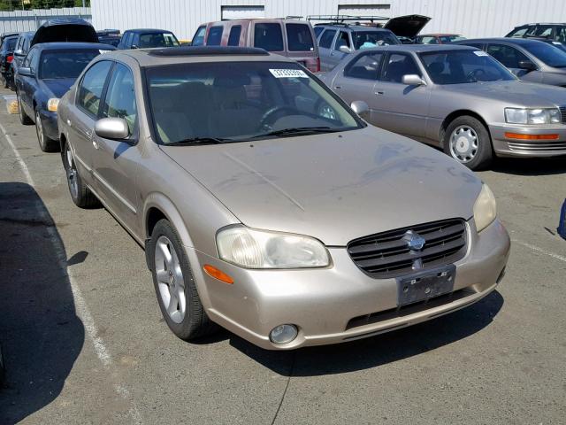 JN1CA31A01T105322 - 2001 NISSAN MAXIMA GXE GOLD photo 1